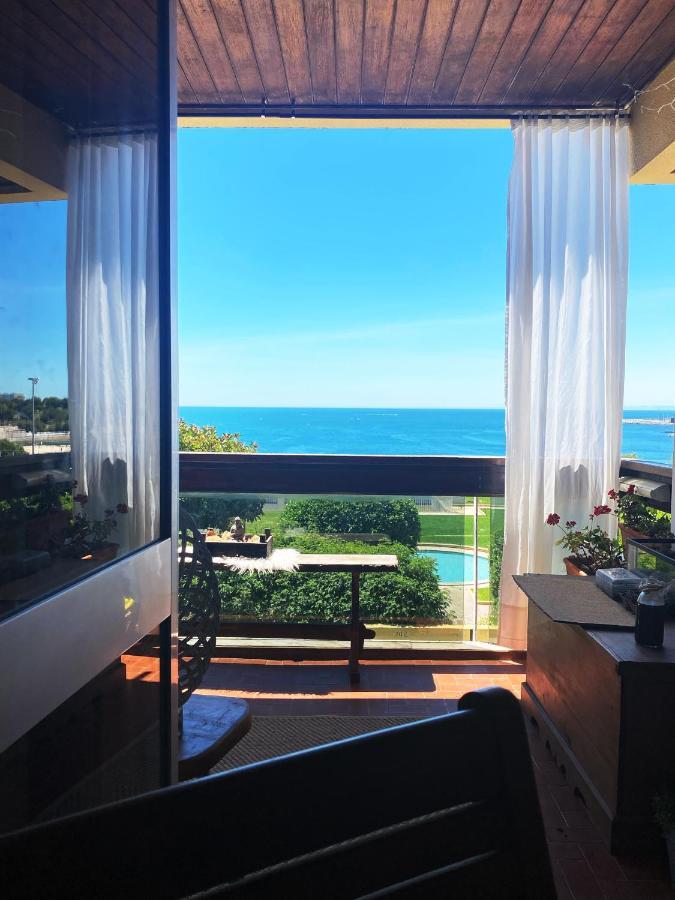 Amazing Private Room In Apartment With Sea Beach View - Pool - Park - Private Condominium - Access To The Beach 오이라스 외부 사진